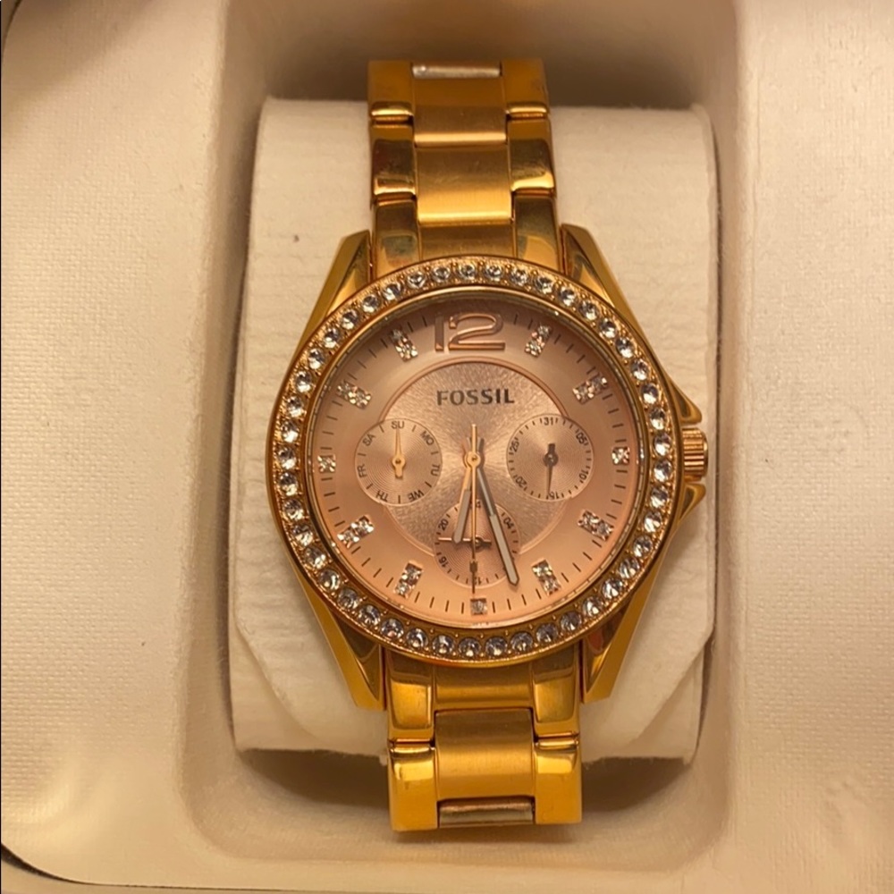 Women’s Fossil watch
